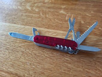 Nože Victorinox, Joker - 8