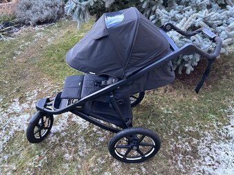 Thule Urban Glide 3 Black + hluboká korbička + pláštěnka - 8