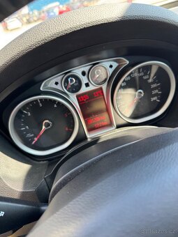Ford Kuga 2.0 TDCi 100kW, FWD, r.v. 2008, najeto cca 200 000 - 8