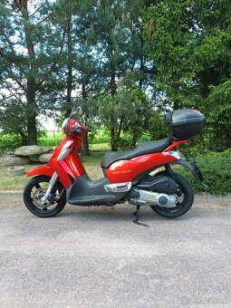Aprilia scarabeo 300s - 8