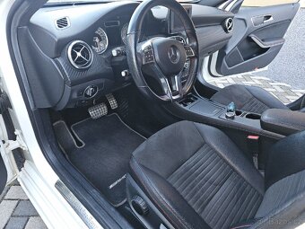 Mercedes -Benz A180 - 8