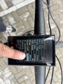 Apache HAWK 19", 20Ah, 250W, ✅ NOVÁ BATERIE ✅ 45km/h - 8