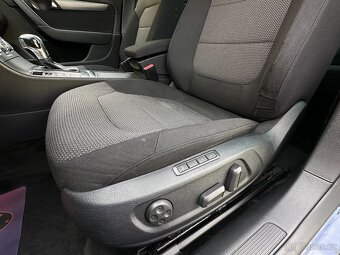 Volkswagen Passat Variant 2.0TDI/130kW DSG 4x4 Webasto - 8
