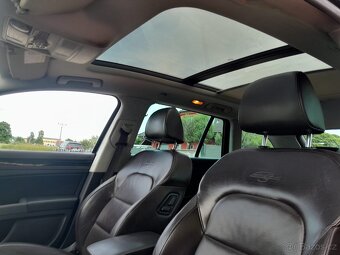 Superb 2.0 TDi 125kw DSG Laurin&klement - 8
