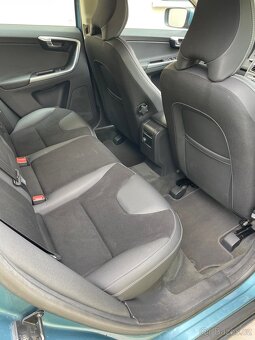 Volvo 2.4 D5 AWD 151kw - 8