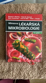 Učebnice zdravotnické školy (Alšovo nábřeží, VOŠ laborant) - 8