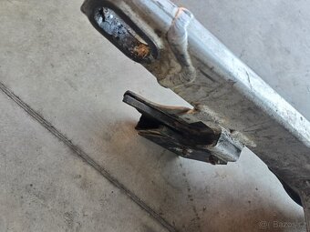 Zadní kyvna vidlice husqvarna 125 - 8