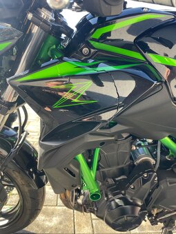 Kawasaki Z650 - 8