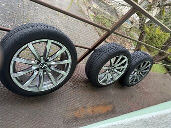 Zimní pneu Continental na discích 18” 235 45 r18 5x108 - 8