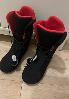 Obuv, boty na snowboard, velikost 41 - 8