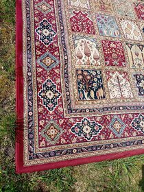 Prodám hezký perský koberec - 8