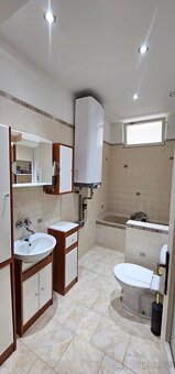 Pronájem bytu 2+1, Karlovy Vary, ul. Sokolovská - 8