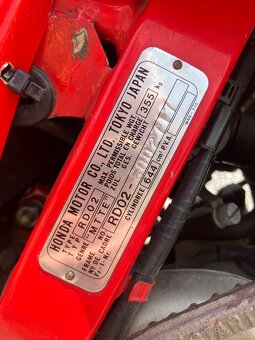 Honda nx650 dominator - 8