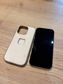 IPhone 16 pro Silver, 256Gb - 8