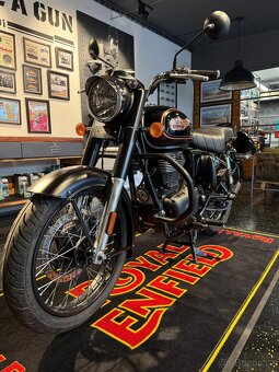 Royal Enfield Bullet 350 - 8