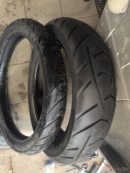 Moto pneu - 8