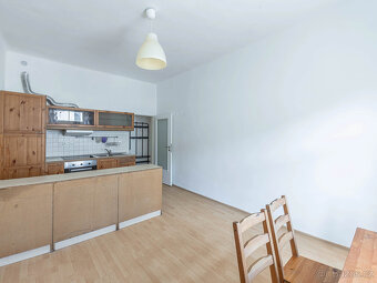 Pronájem bytu 2+kk 45 m² sklep, Praha 3 Žižkov - 8