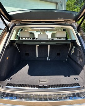 Volkswagen Touareg Premium 3.0TDI 193kw AT/8 - 8