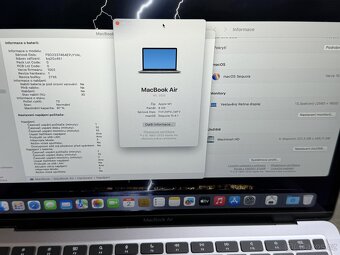 MacBook Air 13'' 2020 M1 / 8GB / 256GB SSD / Space Gray - - 8