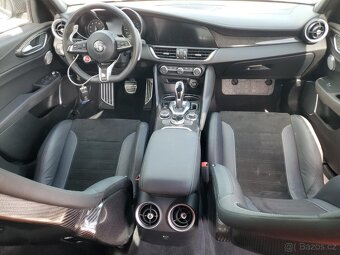 ALFA ROMEO GIULIA QUADRIFOGLIO - 8