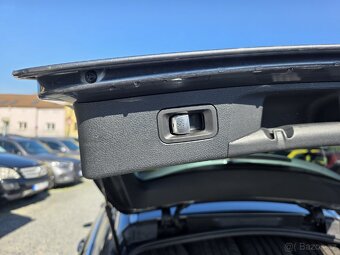 Mercedes-Benz Třídy E 220CDI AMG TZ - 8