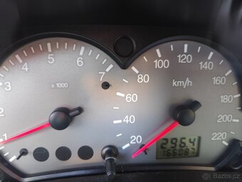 Ford Focus 1.6 benzin, 2001, STK do 2027 - 8