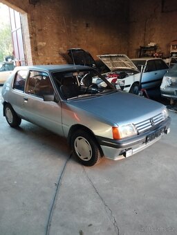 Peugeot 205 1.8 D (1986) – kompletní vůz bez TP + spousta ná - 8