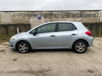 Toyota Auris 1.4 2008 - 8