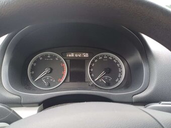 Škoda Roomster 1.4 16v 63kw Klima Model 2007 - 8
