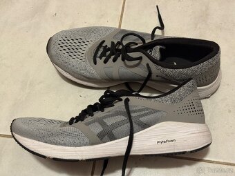 Asics Roadhawk vel 44 28cm zkousene - 8
