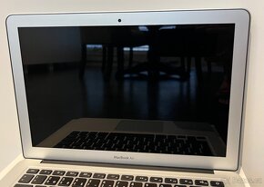 MacBook Air 13" 2015 8GB / 128GB SSD, 100% vzhled a stav. - 8