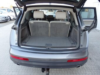 AUDI Q7 3,0 TDi 176 KW 02/2010 7 MÍST PO ROZVODECH - 8