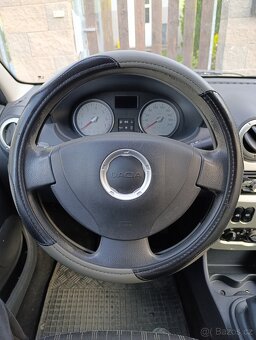Dacia Logan MCV 1.6 62KW - 8