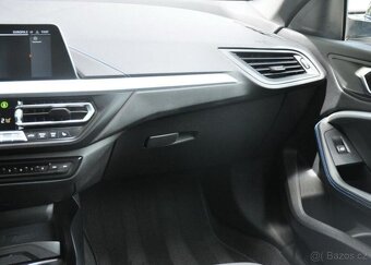 BMW Řada 2 218d M-SPORT 1M ČR 2xPNEU - 8