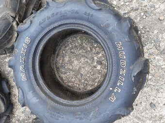 Pneu maxxis 25x8-12, 25x10-12 - 8