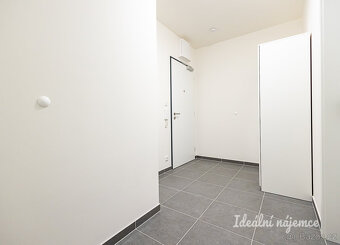 Pronájem bytu 2+kk, Čakovická, Prosek, 22900 Kč/měs, 43 m2 - 8