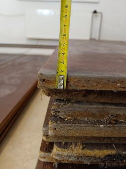 Dřevotřískové obklady - 8