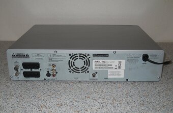📼>📀VHS-DVD rekordér PHILIPS DVDR3430 - 8