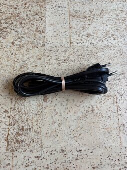 PS4 Pro 1Tb + 2x ovladač - 8