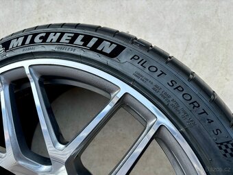 AMG GT 4door Mercedes 21" nové Michelin Originál - 8