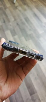 Samsung galaxy S22 ULTRA, 8/128 - 8