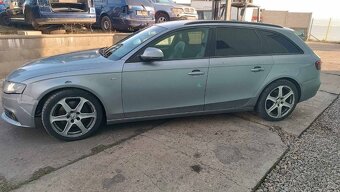 Audi A4 B8 3.2 v6 195kW QUATTRO s-line - 8