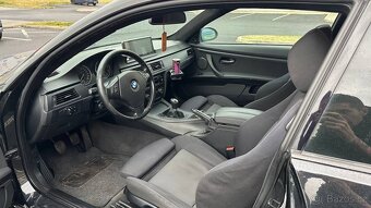 BMW 320i e92 125kW, manuál, r.v.2007,205000km - 8