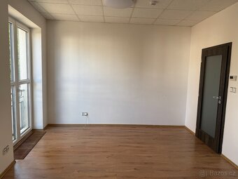 Pronájem bytu 1+kk, centrum Vlašim - 8