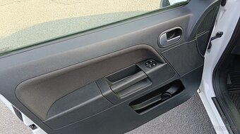Ford Fusion 1.4I - 8