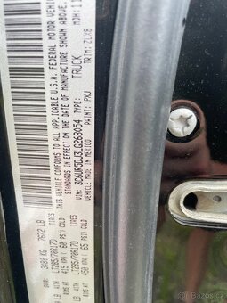 Dodge Ram 2500 6,4 heavy duty - 8