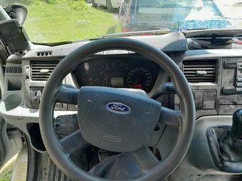 Ford Transit - 8