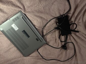 Dell Latitude 7400 – i7, 16 GB RAM, 477 GB SSD + nabíječka + - 8