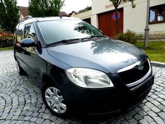 ŠKODA ROOMSTER 1,4 63 KW 16 V TOP STAV - 8