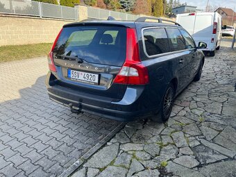 Volvo V70 2010 XENONY KŮŽE NAVIGACE - 8